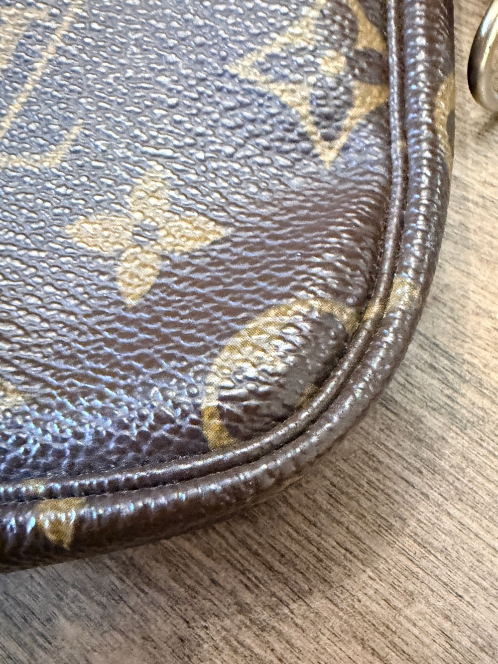 Louis Vuitton Monogram Mini Pochette with Vachetta Strap - Picture 4 of 14